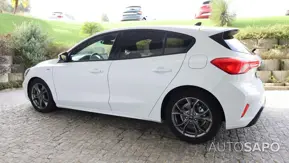 Ford Focus 1.0 EcoBoost ST-Line Aut. de 2021