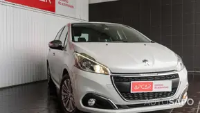 Peugeot 208 1.2 PureTech Allure de 2016