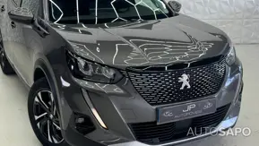 Peugeot 2008 1.2 PureTech Allure Pack EAT8 de 2021