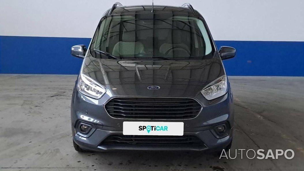 Ford Tourneo Courier 1.0 EcoBoost Titanium de 2019