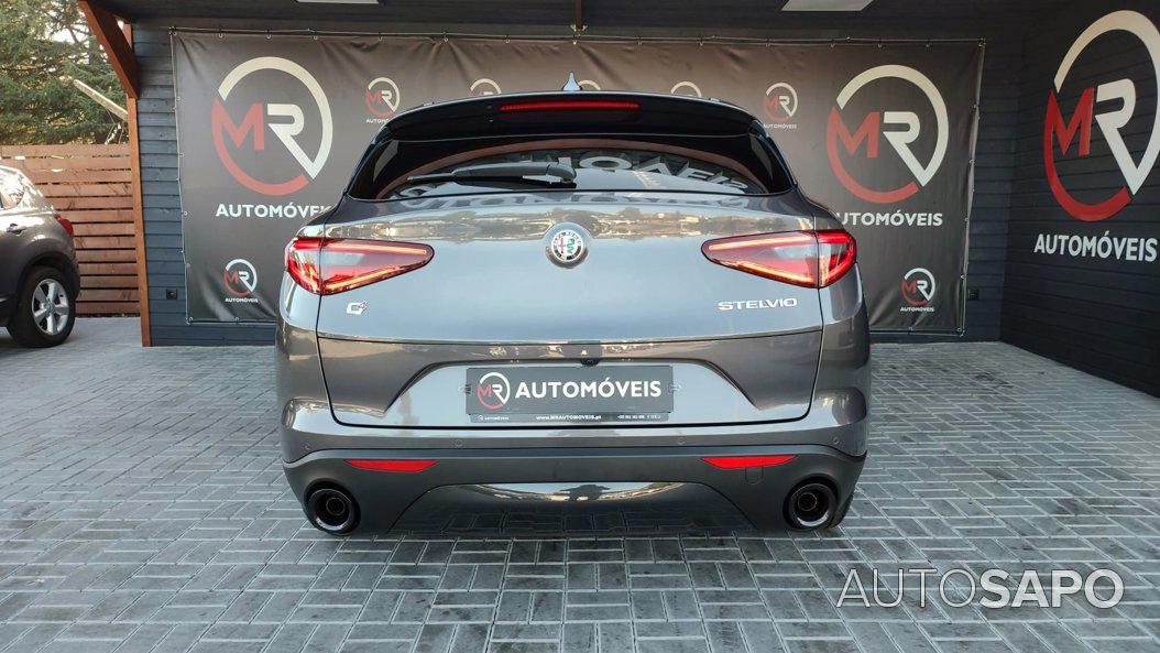 Alfa Romeo Stelvio de 2022