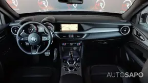 Alfa Romeo Stelvio de 2022