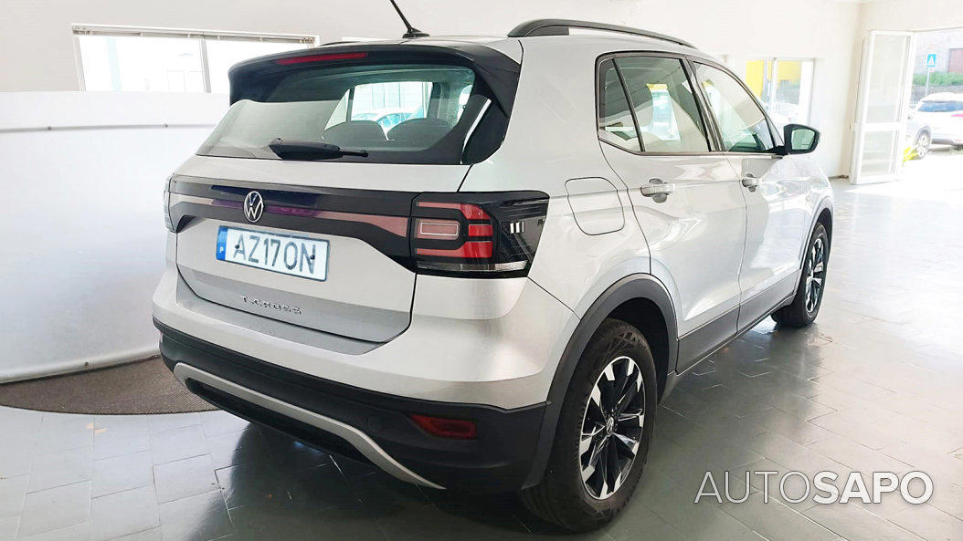 Volkswagen T-Cross 1.0 TSI Life de 2023