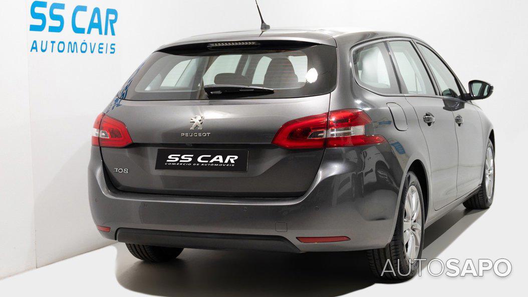 Peugeot 308 1.2 PureTech Allure EAT8 de 2019