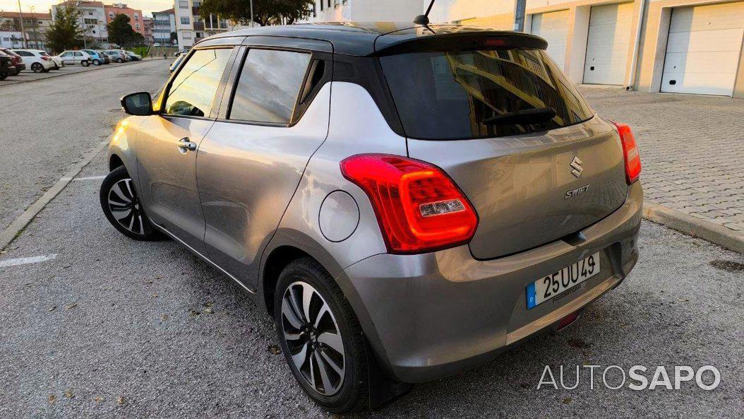 Suzuki Swift 1.0 T GLX SHVS de 2018