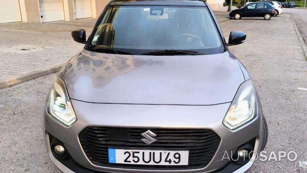 Suzuki Swift 1.0 T GLX SHVS de 2018