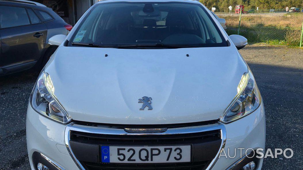 Peugeot 208 de 2015