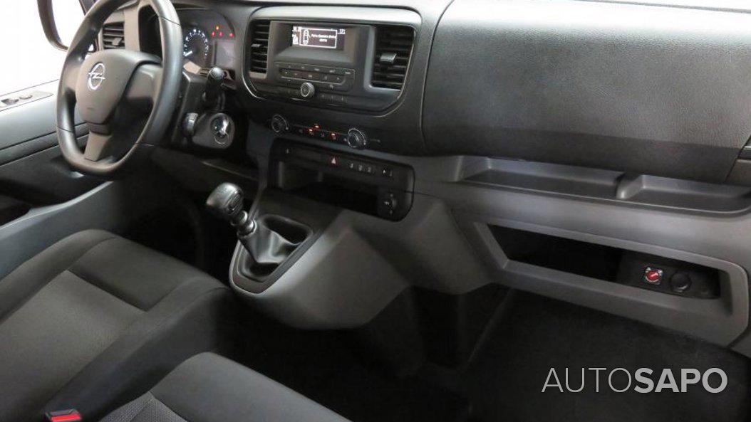 Opel Vivaro 1.5 CDTi L2H1 Essentia de 2022