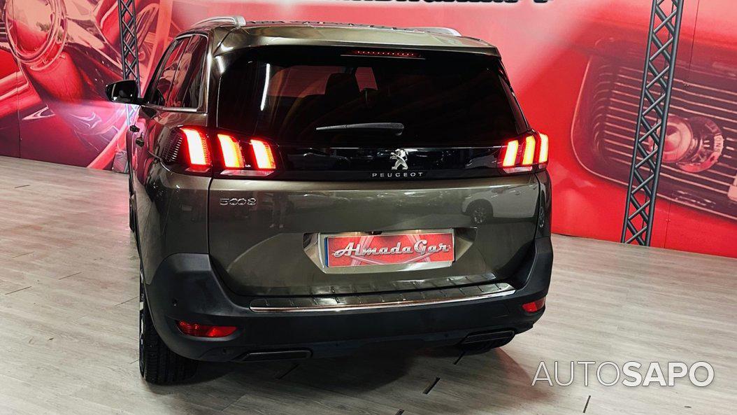 Peugeot 5008 1.2 PureTech Allure Pack EAT8 de 2020