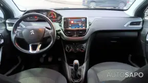 Peugeot 208 1.2 PureTech Style de 2017