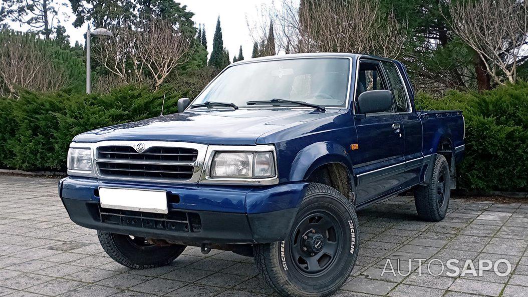 Mazda B 2500 2.5 TD Cab Longa 4L Met de 1997