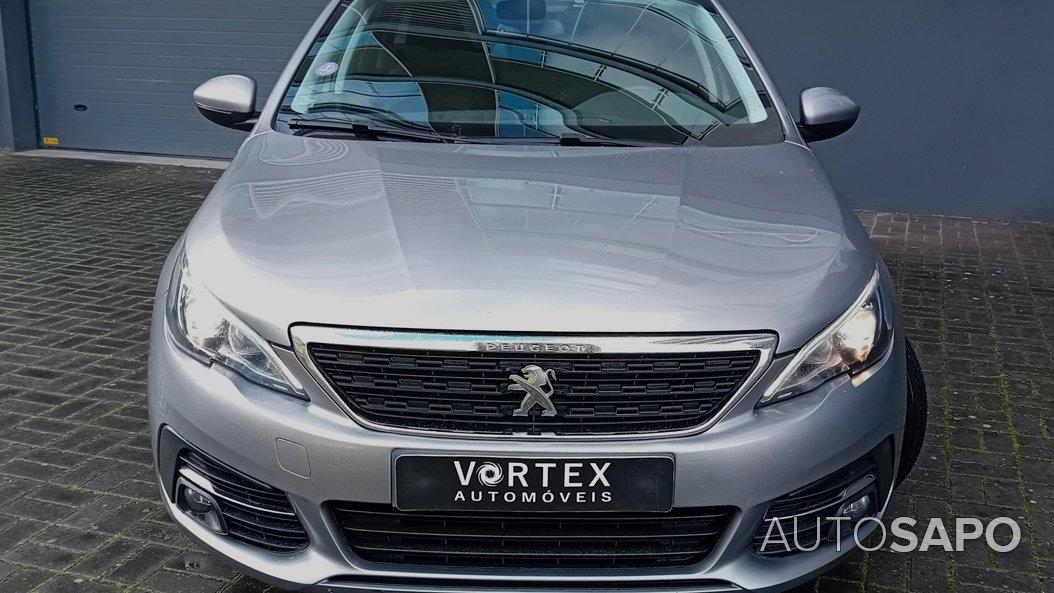 Peugeot 308 1.2 PureTech Style de 2018