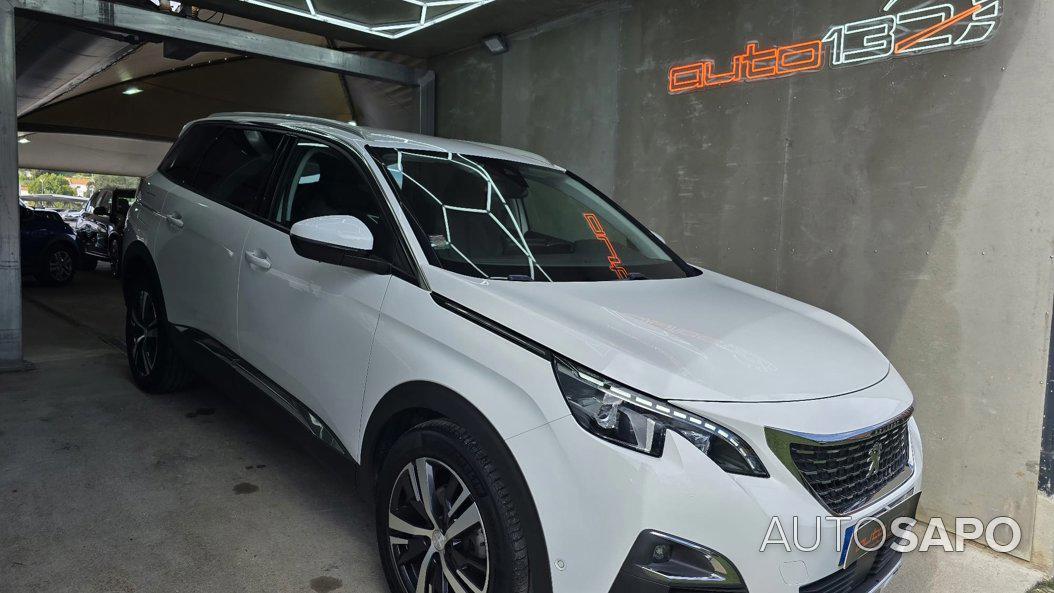 Peugeot 5008 de 2020