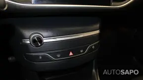 Peugeot 308 1.5 BlueHDi Allure de 2021