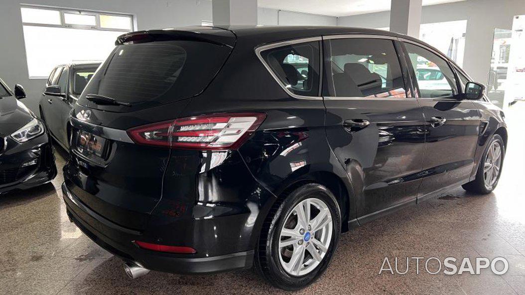 Ford S-Max 2.0 TDCi Titanium Powershift de 2015