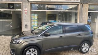 Peugeot 5008 1.2 PureTech Allure de 2019