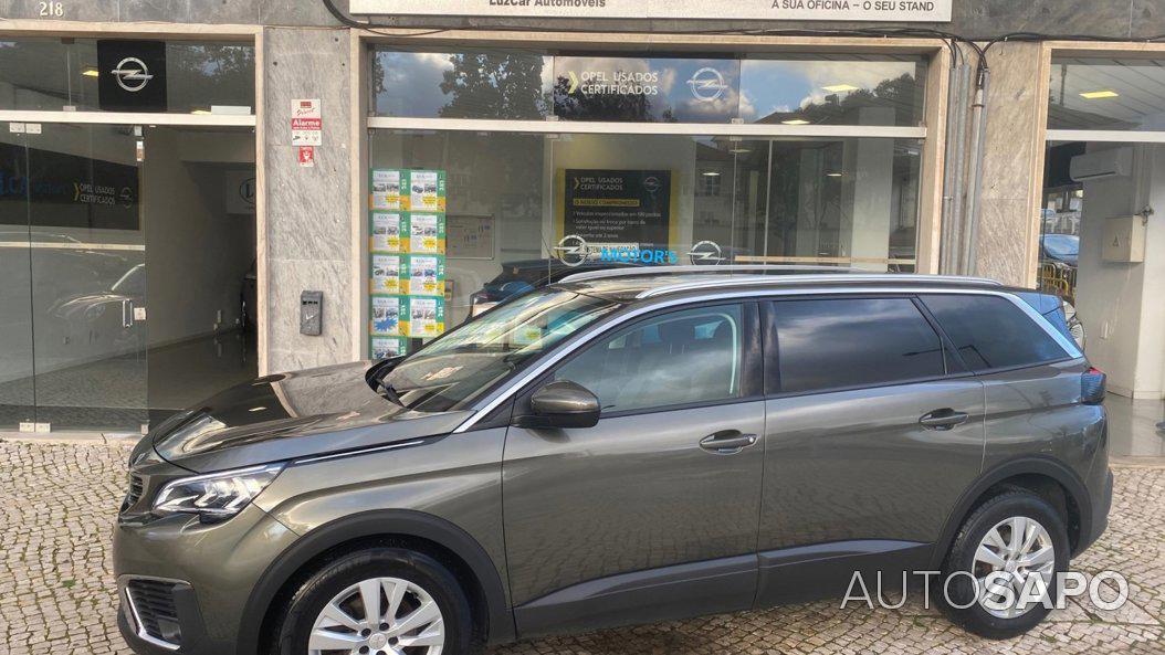 Peugeot 5008 1.2 PureTech Allure de 2019