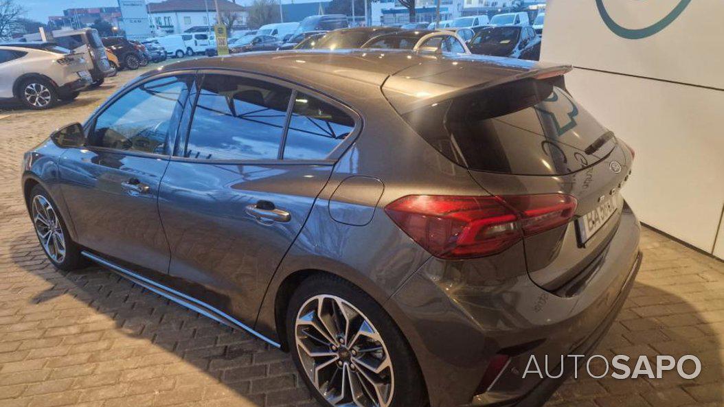 Ford Focus 1.0 EcoBoost ST-Line X Aut. de 2023