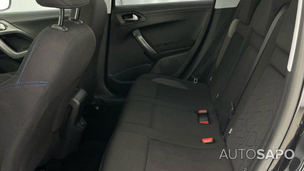 Peugeot 2008 1.2 PureTech Style de 2019