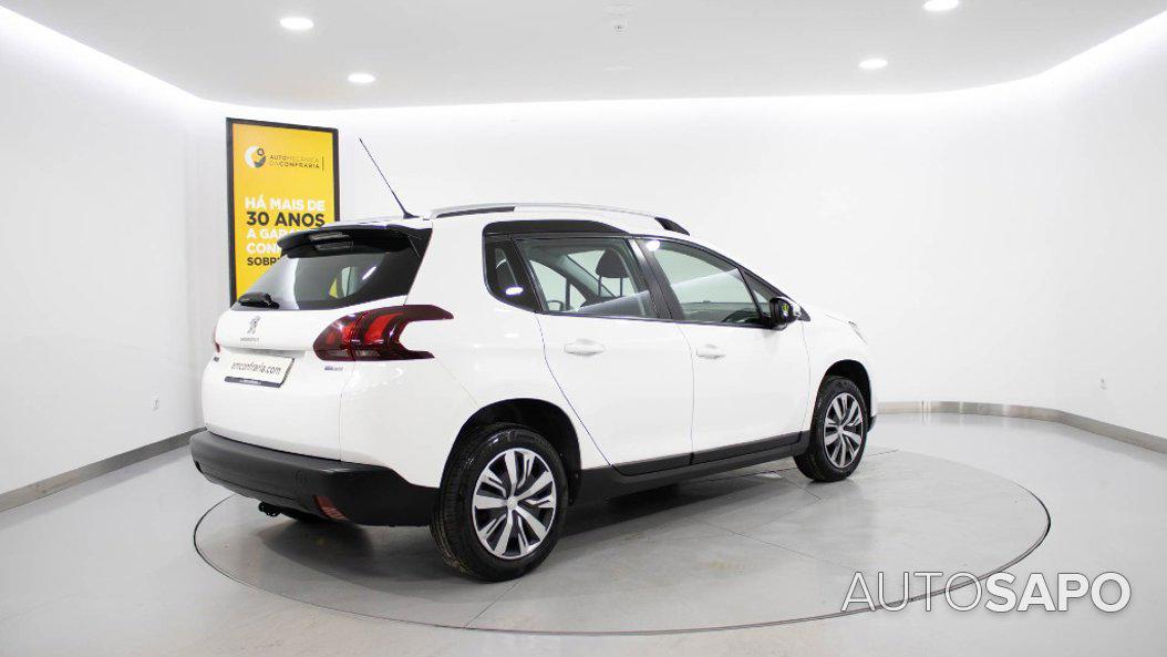 Peugeot 2008 1.2 PureTech Active de 2017