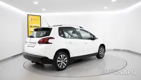 Peugeot 2008 1.2 PureTech Active de 2017