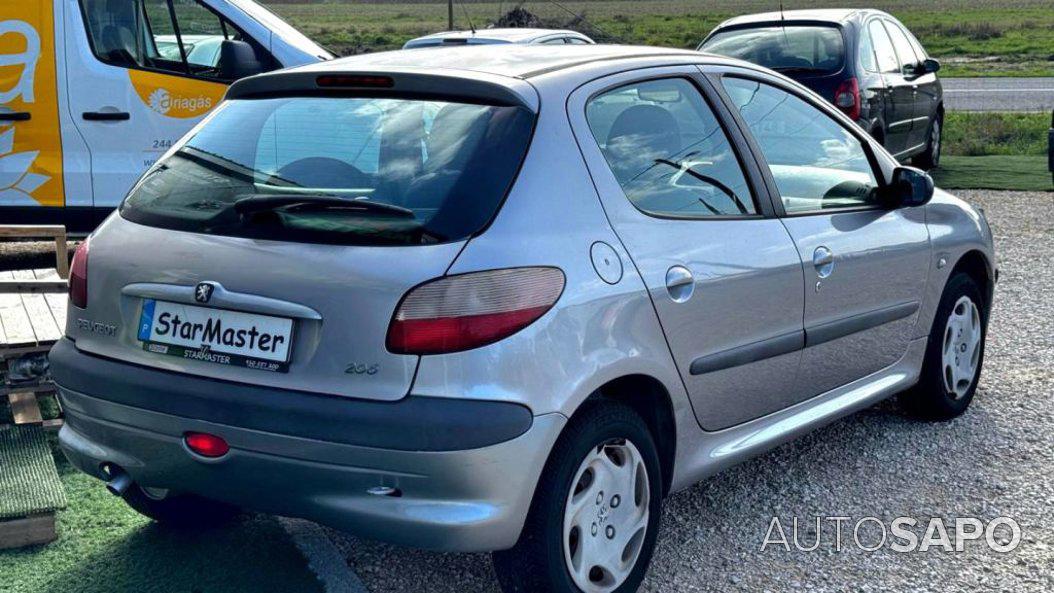 Peugeot 206 1.1 Color Line de 2001