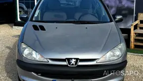 Peugeot 206 1.1 Color Line de 2001