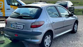 Peugeot 206 1.1 Color Line de 2001