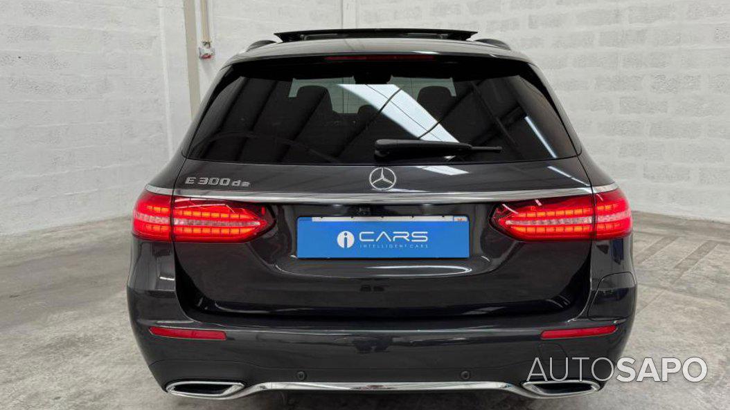 Mercedes-Benz Classe E 300 de AMG Line de 2020