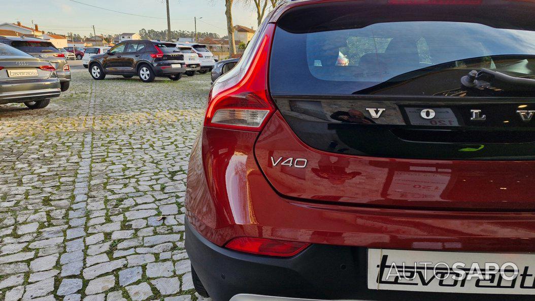 Volvo V40 Cross Country 1.6 D2 Momentum de 2015