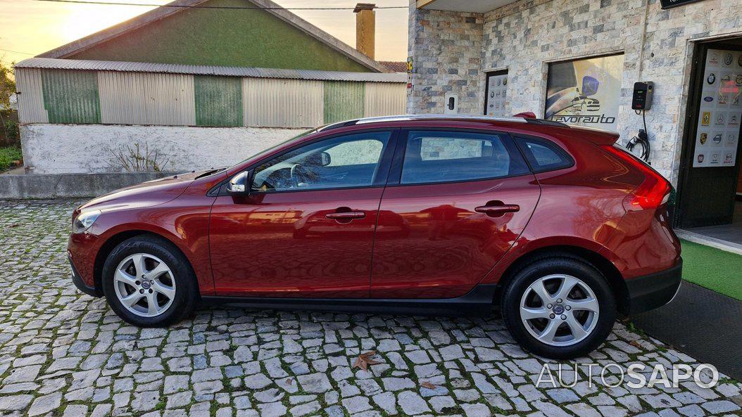 Volvo V40 Cross Country 1.6 D2 Momentum de 2015