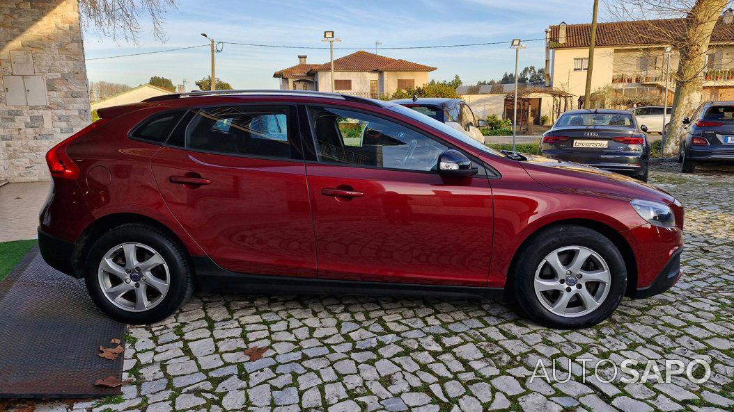 Volvo V40 Cross Country 1.6 D2 Momentum de 2015