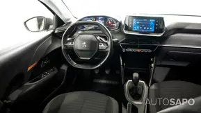 Peugeot 208 de 2021