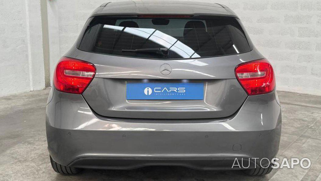 Mercedes-Benz Classe A 180 d Style Aut. de 2015