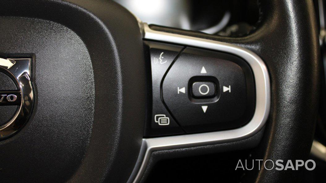 Volvo V60 2.0 D3 Momentum Plus Geartronic de 2020