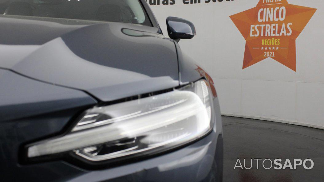 Volvo V60 2.0 D3 Momentum Plus Geartronic de 2020