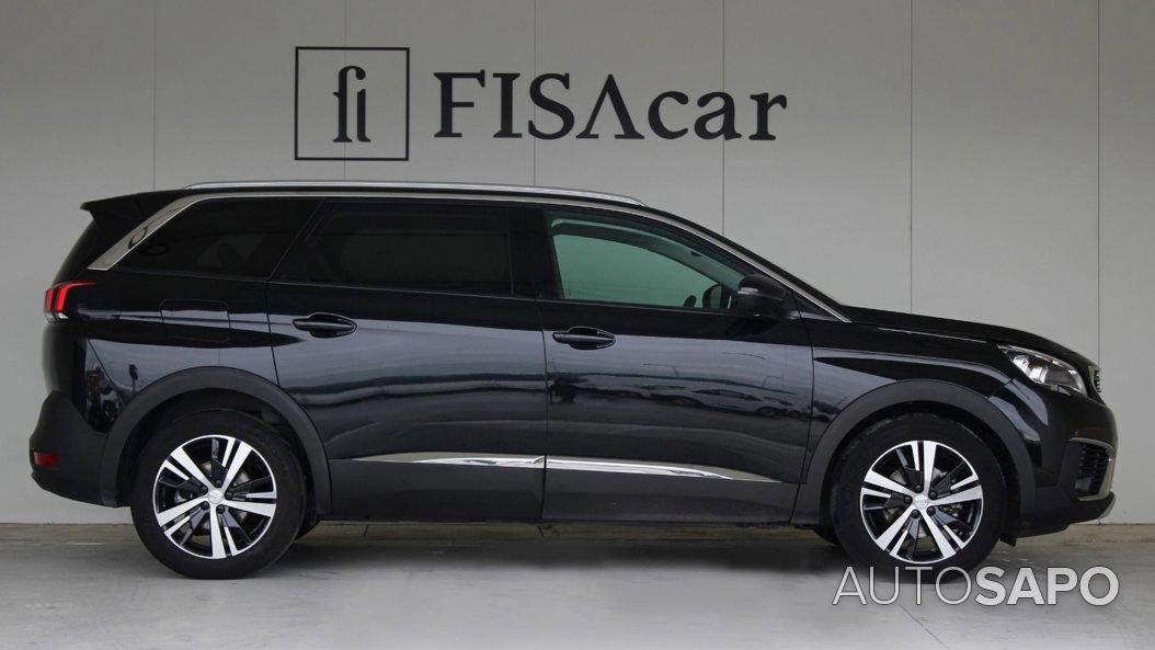 Peugeot 5008 de 2020