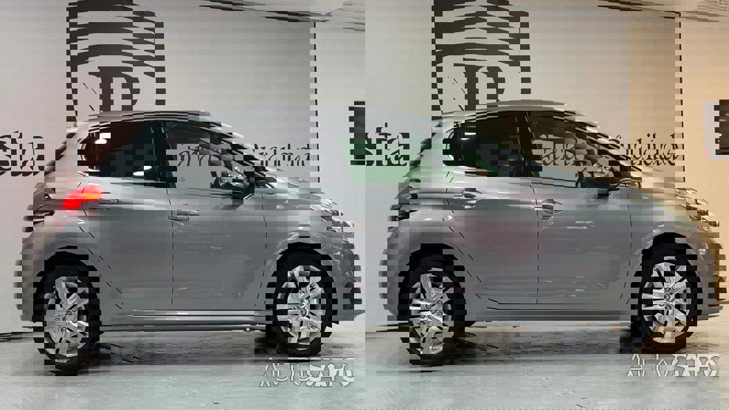 Peugeot 208 1.2 PureTech Allure de 2019