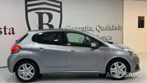 Peugeot 208 1.2 PureTech Allure de 2019