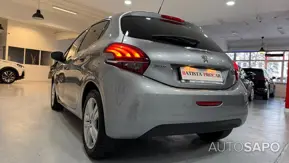Peugeot 208 1.2 PureTech Allure de 2019