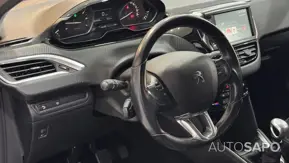 Peugeot 208 1.2 PureTech Allure de 2019
