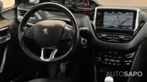 Peugeot 208 1.2 PureTech Allure de 2019