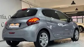 Peugeot 208 1.2 PureTech Allure de 2019