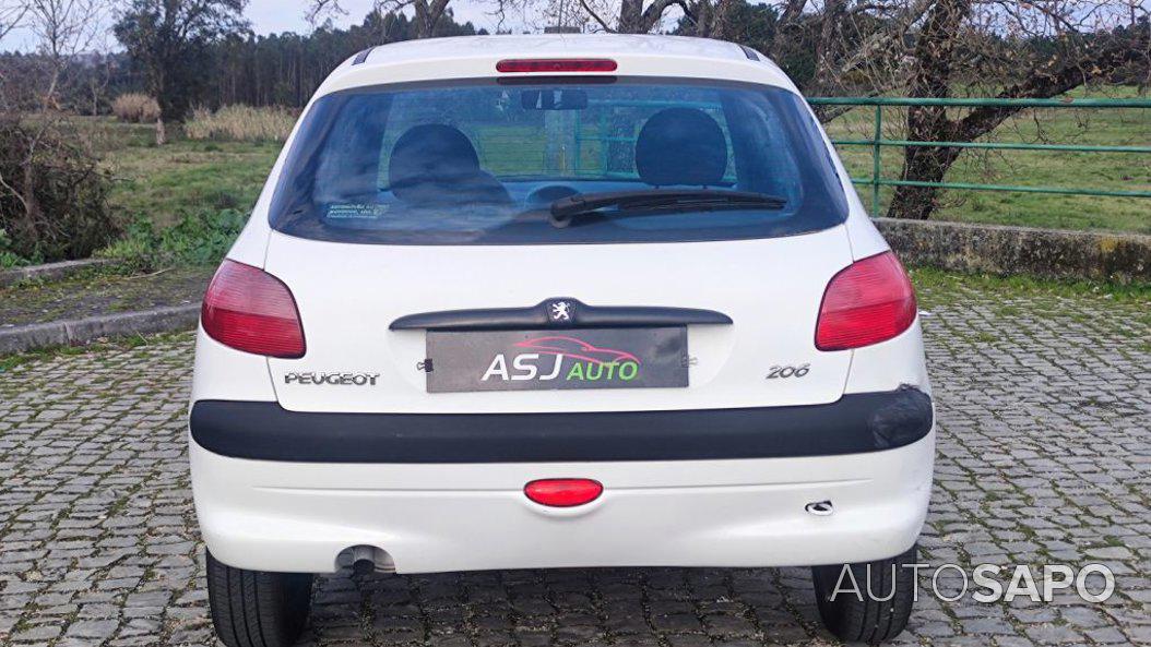 Peugeot 206 1.1 XR de 2000