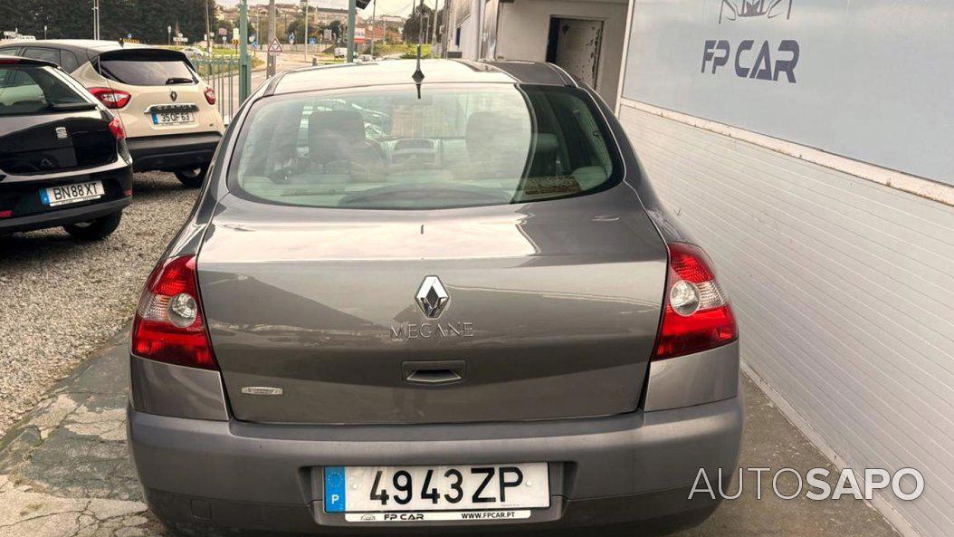 Renault Mégane 1.4 Privilège de 2005