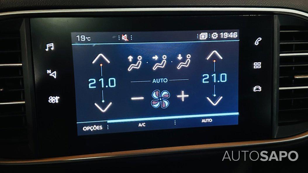 Peugeot 308 1.2 PureTech Allure Pack de 2019