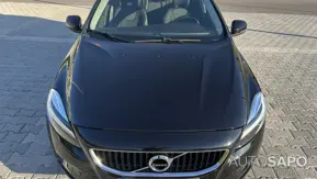 Volvo V40 Cross Country 2.0 D3 Momentum de 2019