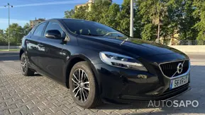 Volvo V40 Cross Country 2.0 D3 Momentum de 2019