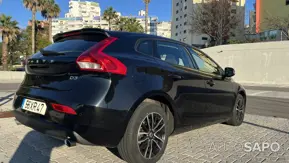 Volvo V40 Cross Country 2.0 D3 Momentum de 2019