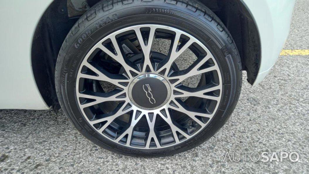 Fiat 500 1.0 Hybrid Dolcevita de 2023